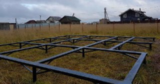 Купить металлические сваи для фундамента в Людиново с установкой под ключ цена от 1852 руб